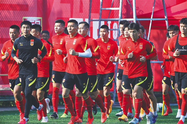 TenZ ： ＂在 Valorant 中，职业选手的薪水根本无法与 CS 玩家所赚的相比＂