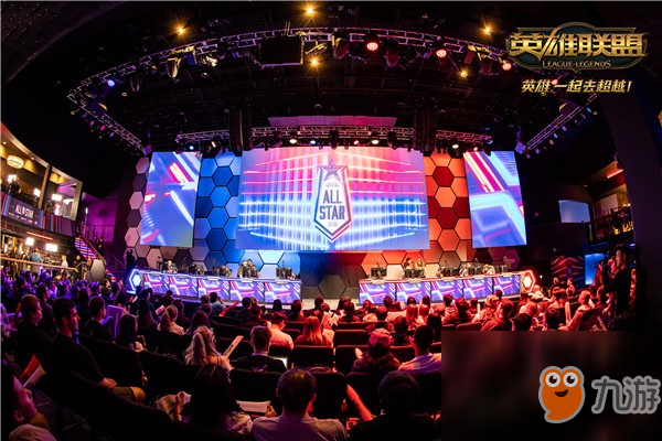 LPL 明天的首发阵容： Assum 对阵 Photic ， Angel 对阵 ZIKA 在 SOLO 比赛中